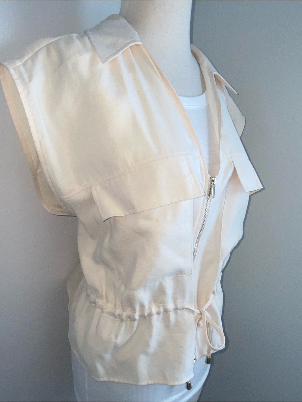 ZARA Light Cream Zip-Front Drawstring Vest - Size L - NEW - Picture 3 of 5